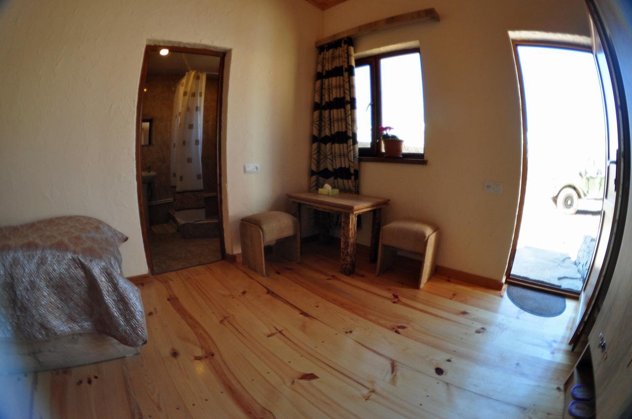 Saro B&B And Safari Tours 타테브 외부 사진